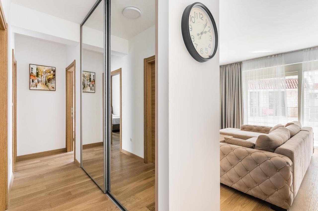 Apartments Lm Residence Рафаиловичи Экстерьер фото