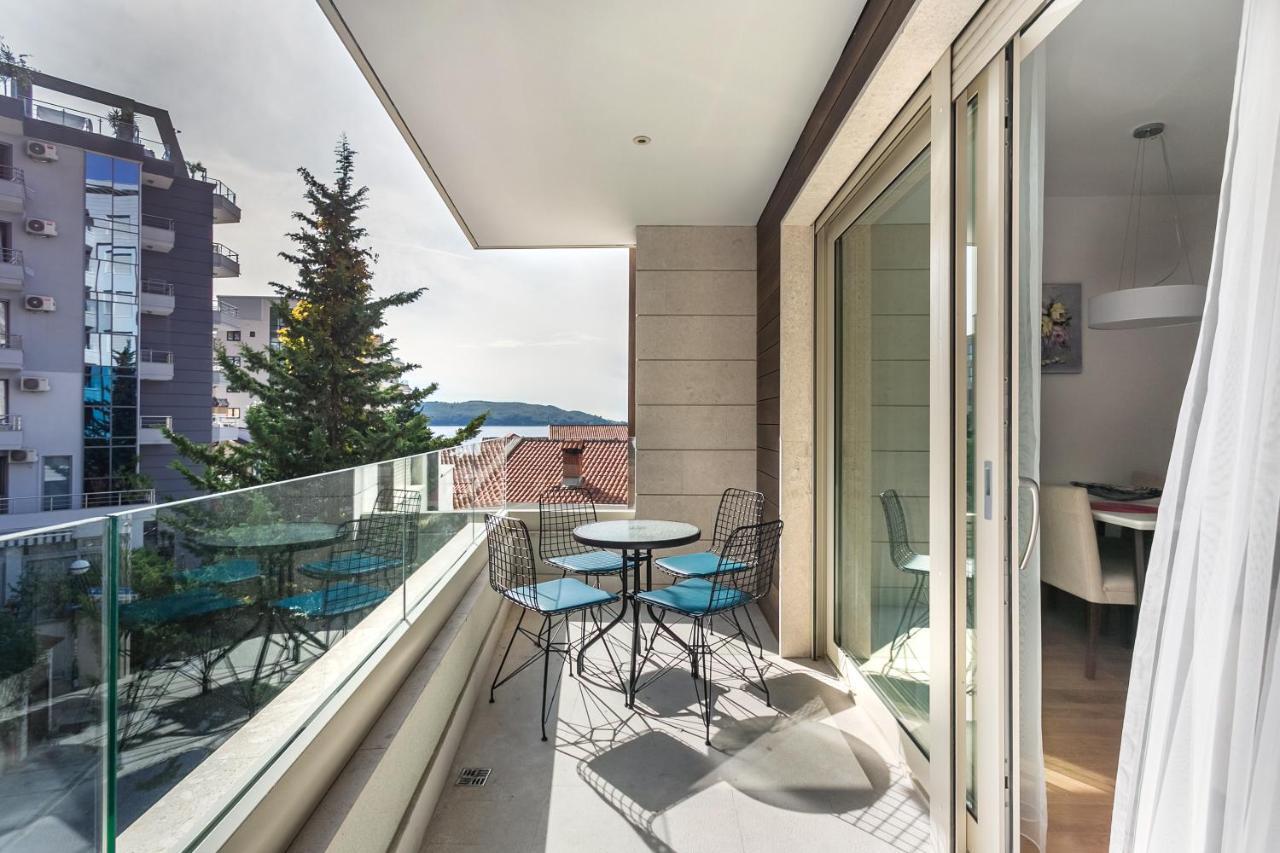Apartments Lm Residence Рафаиловичи Экстерьер фото