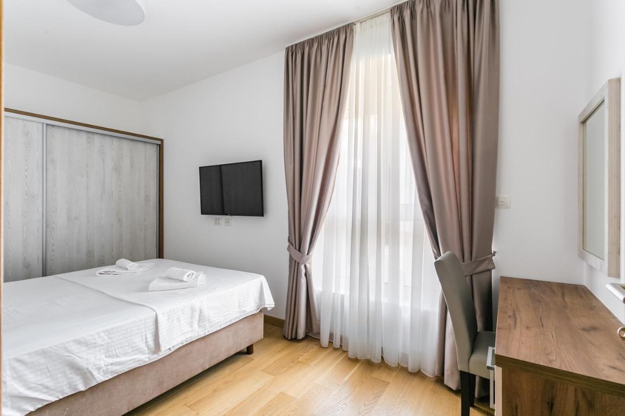 Apartments Lm Residence Рафаиловичи Экстерьер фото