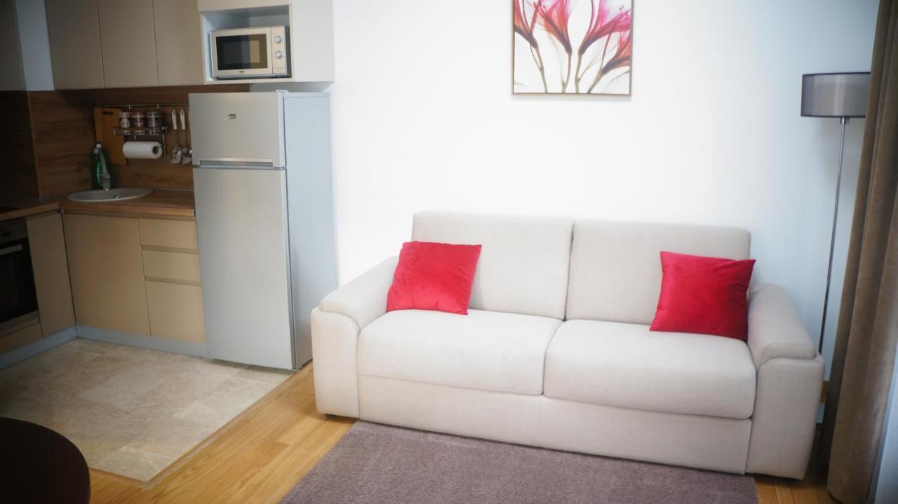 Apartments Lm Residence Рафаиловичи Экстерьер фото