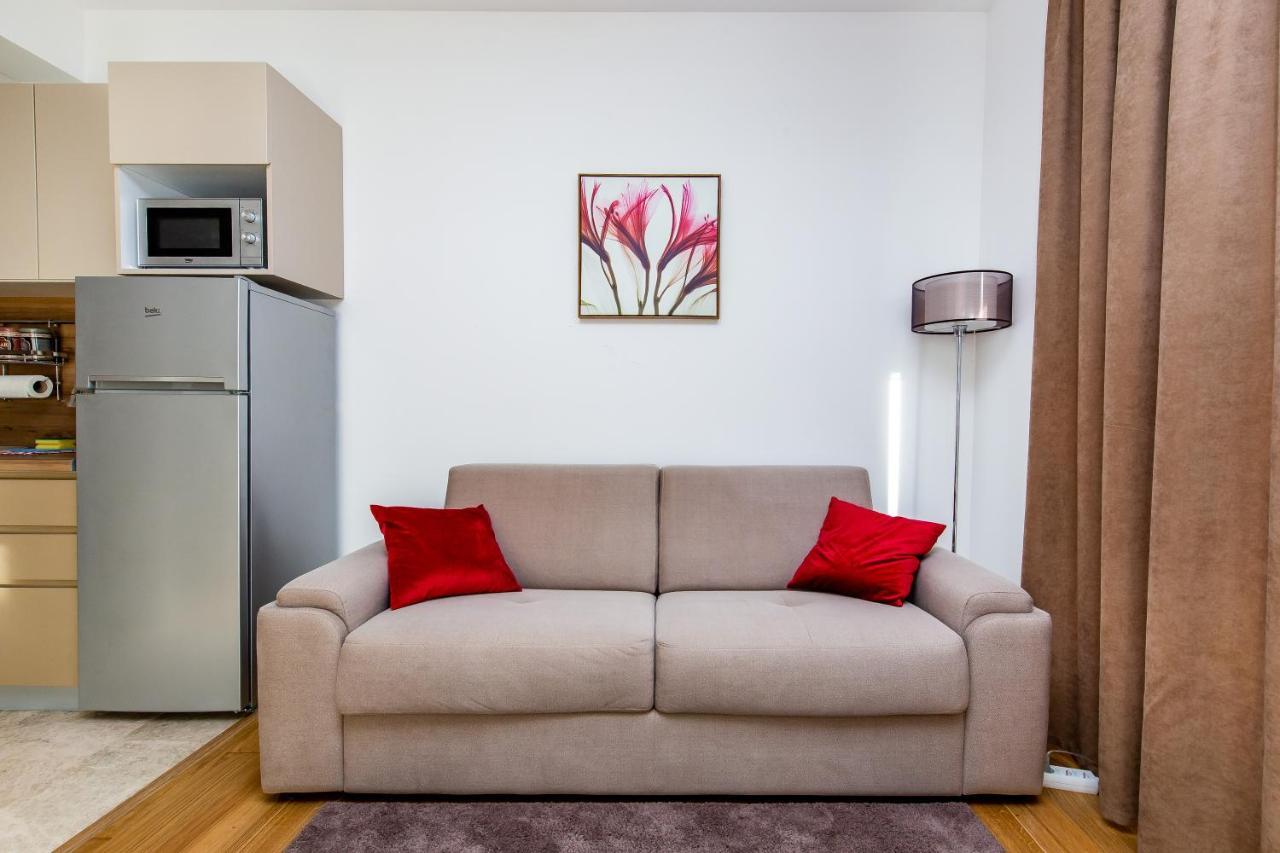 Apartments Lm Residence Рафаиловичи Экстерьер фото